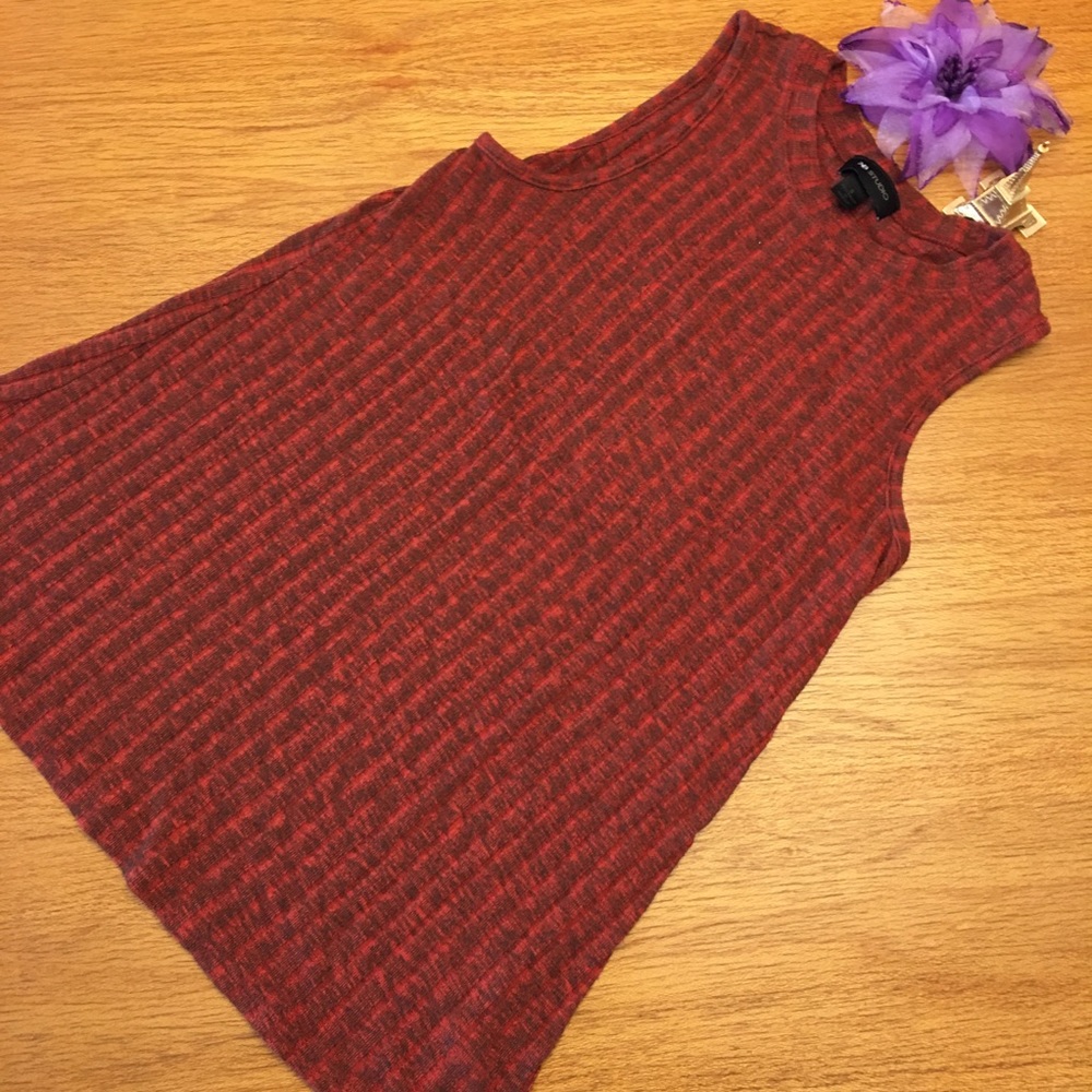 AB Studio sleeveless knit top size s